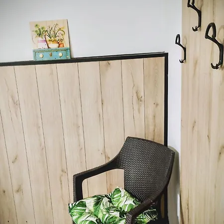 Hostel Guesthouse2 Karma369