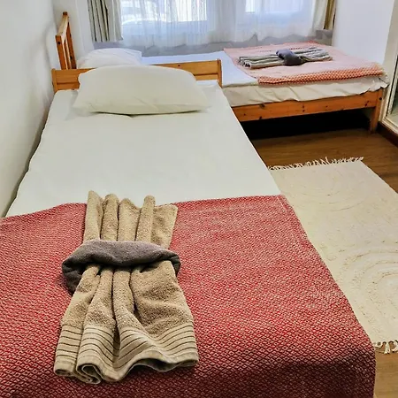 Guesthouse2 Karma369 Hostel *