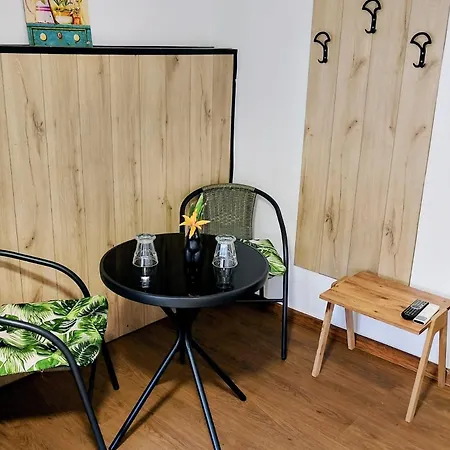 Guesthouse2 Karma369 Hostel Φιλιππούπολη
